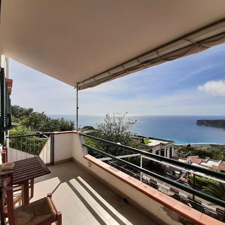 Arcomagno Guest House Сан-Никола-Арчелла Экстерьер фото